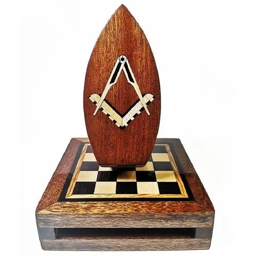 Masonic_soundblock_with_Checkered_floor